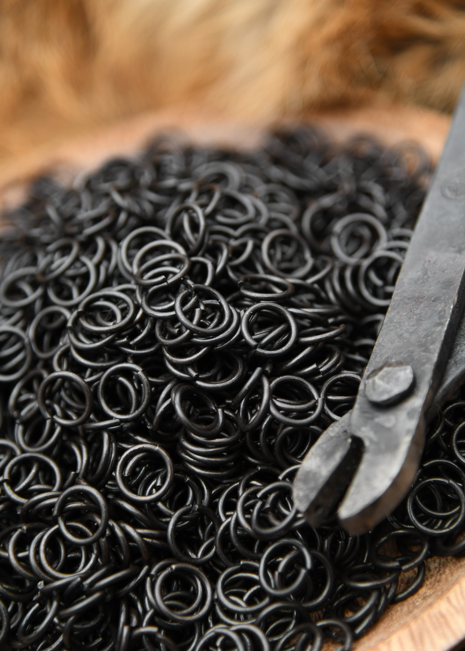 Loose rings, butted, blackened, 9 mm ID, 3 kg