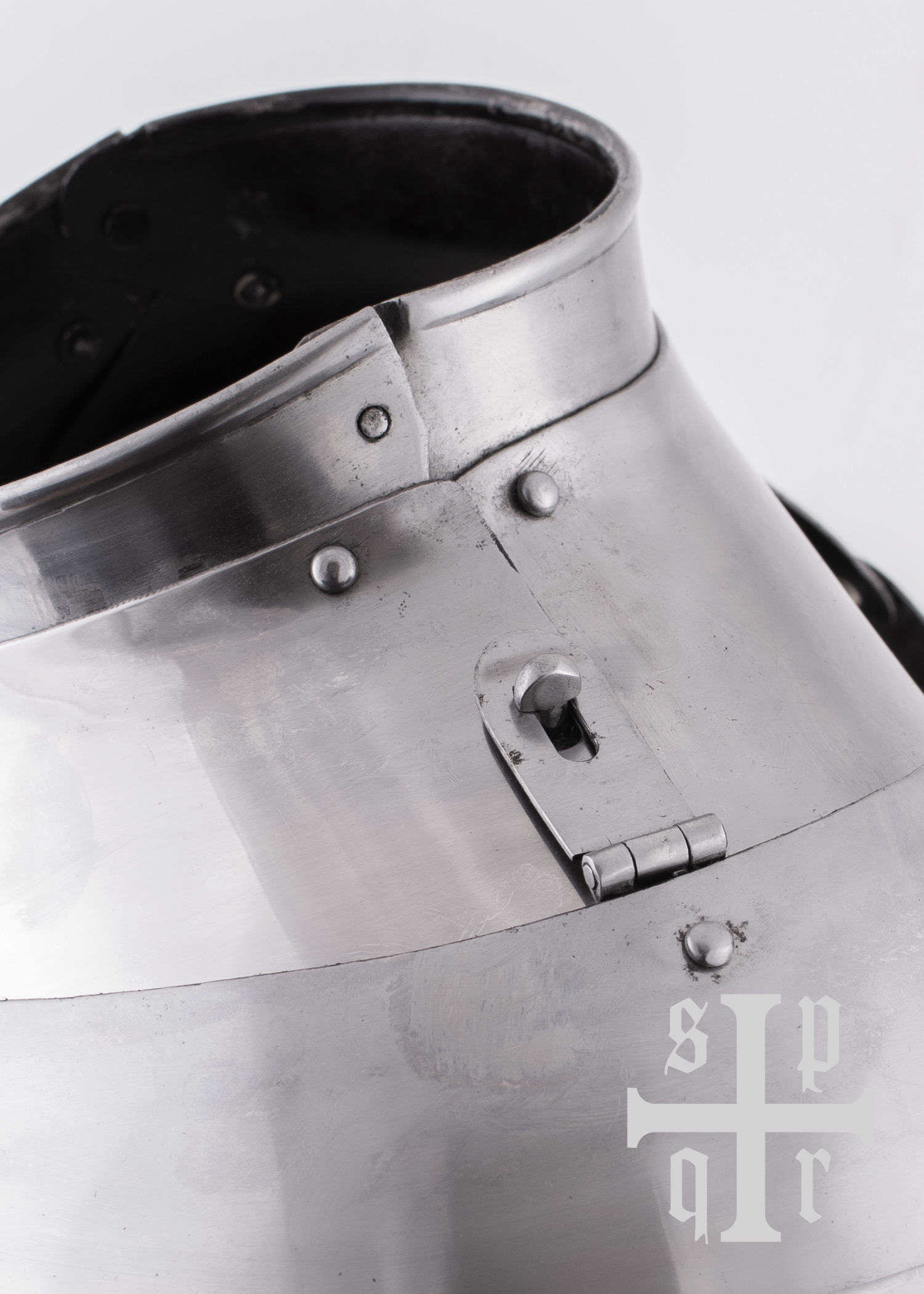 Medieval Gorget with Pauldrons, 14th C., 1.6 mm Steel