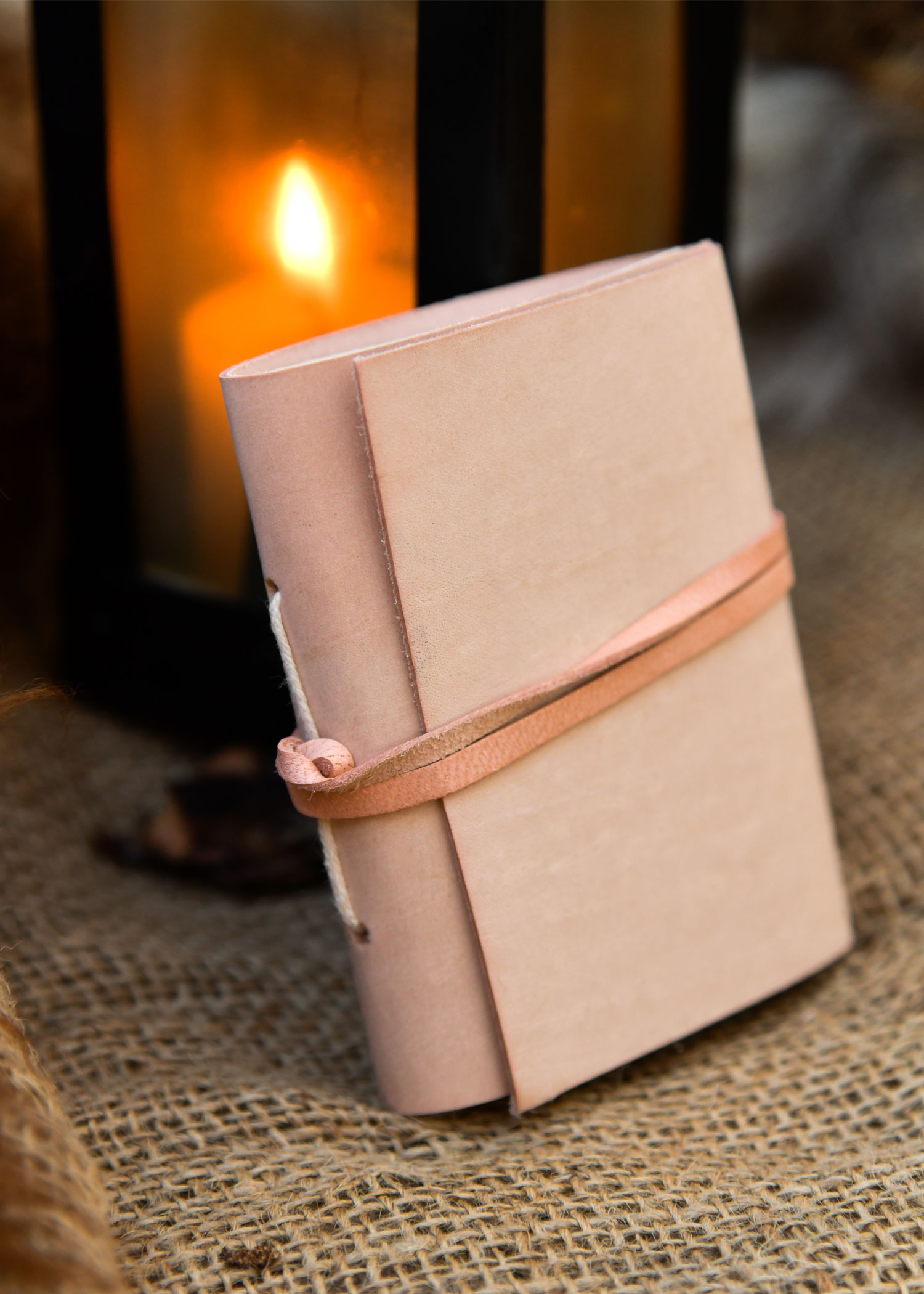 Small pocketbook, plain natural leather, 7 cm x 11 cm
