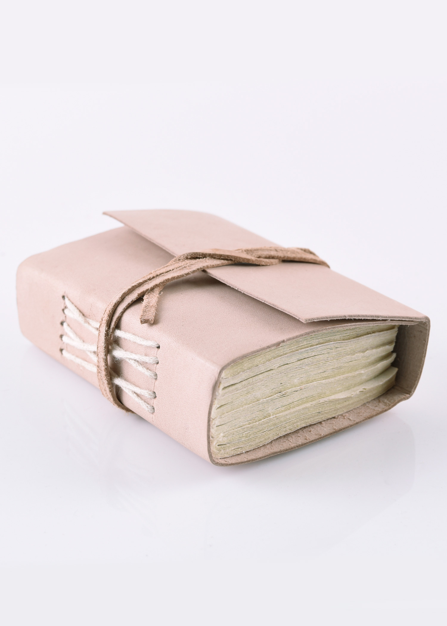 Small leather-bound pocketbook, natural colour, approx. 7 x 9 cm
