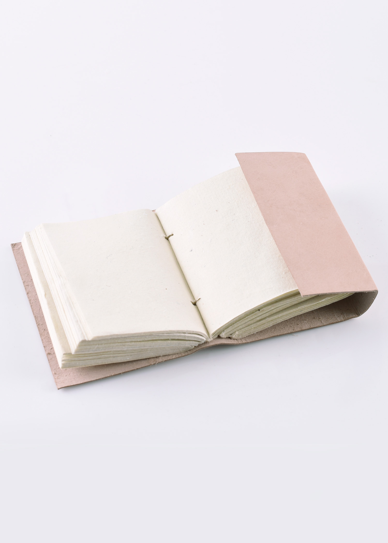 Small leather-bound pocketbook, natural colour, approx. 7 x 9 cm