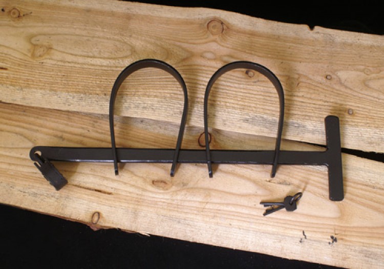 Medieval Handcuffs from Steel with small Padlock