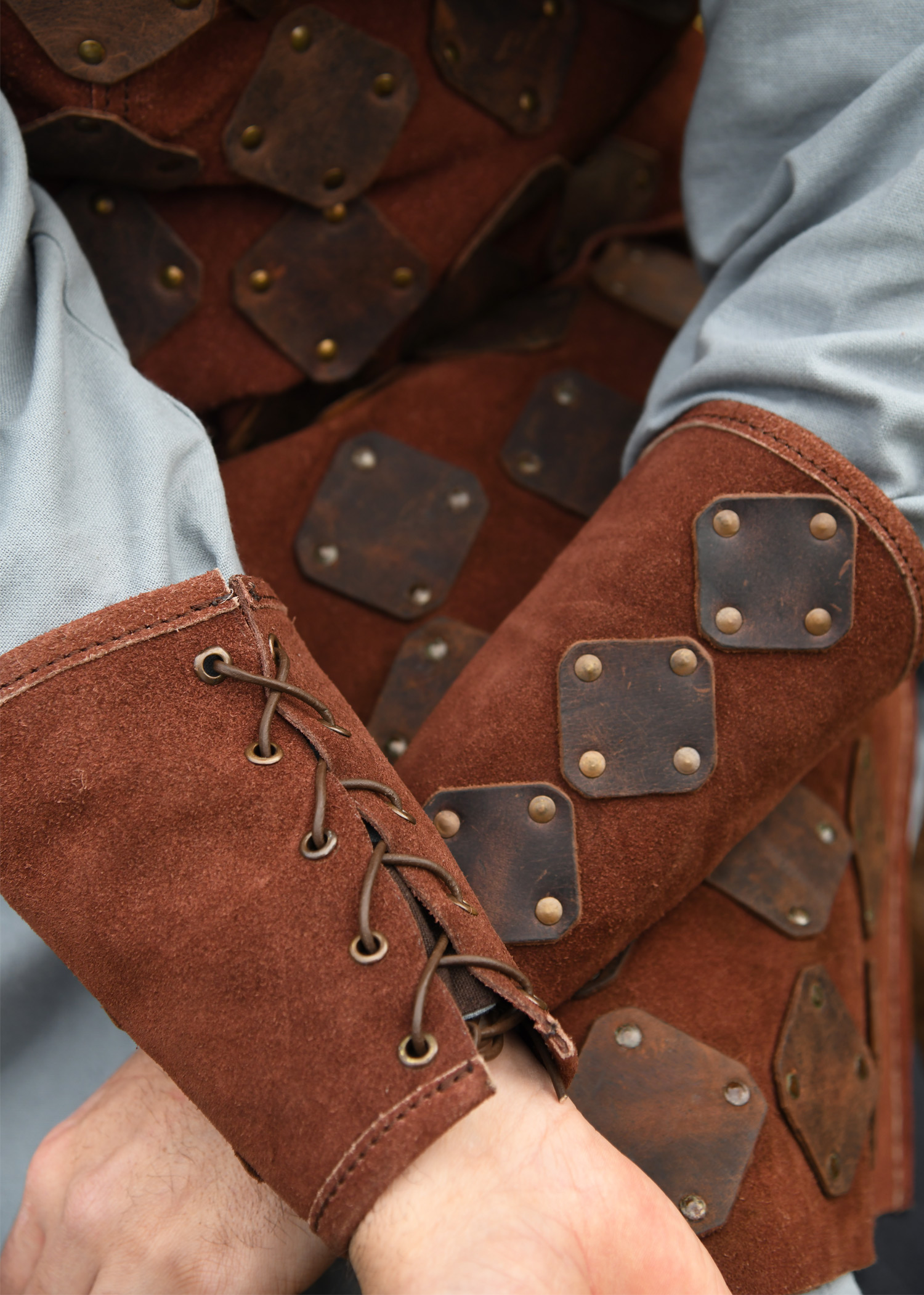 Suede Bracer Vidar, brown