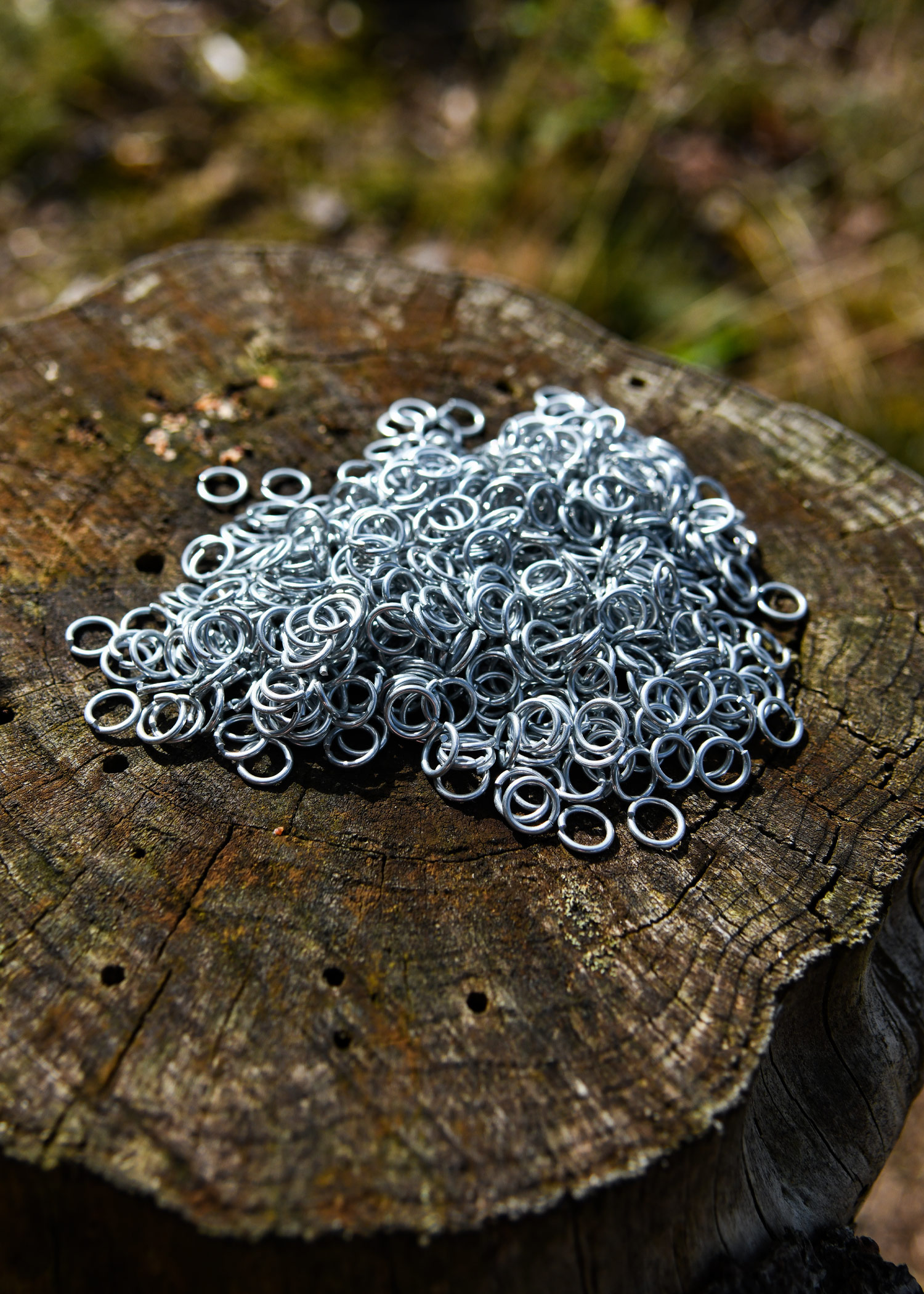 1kg package loose chain mail rings, ID8mm, zinc plated
