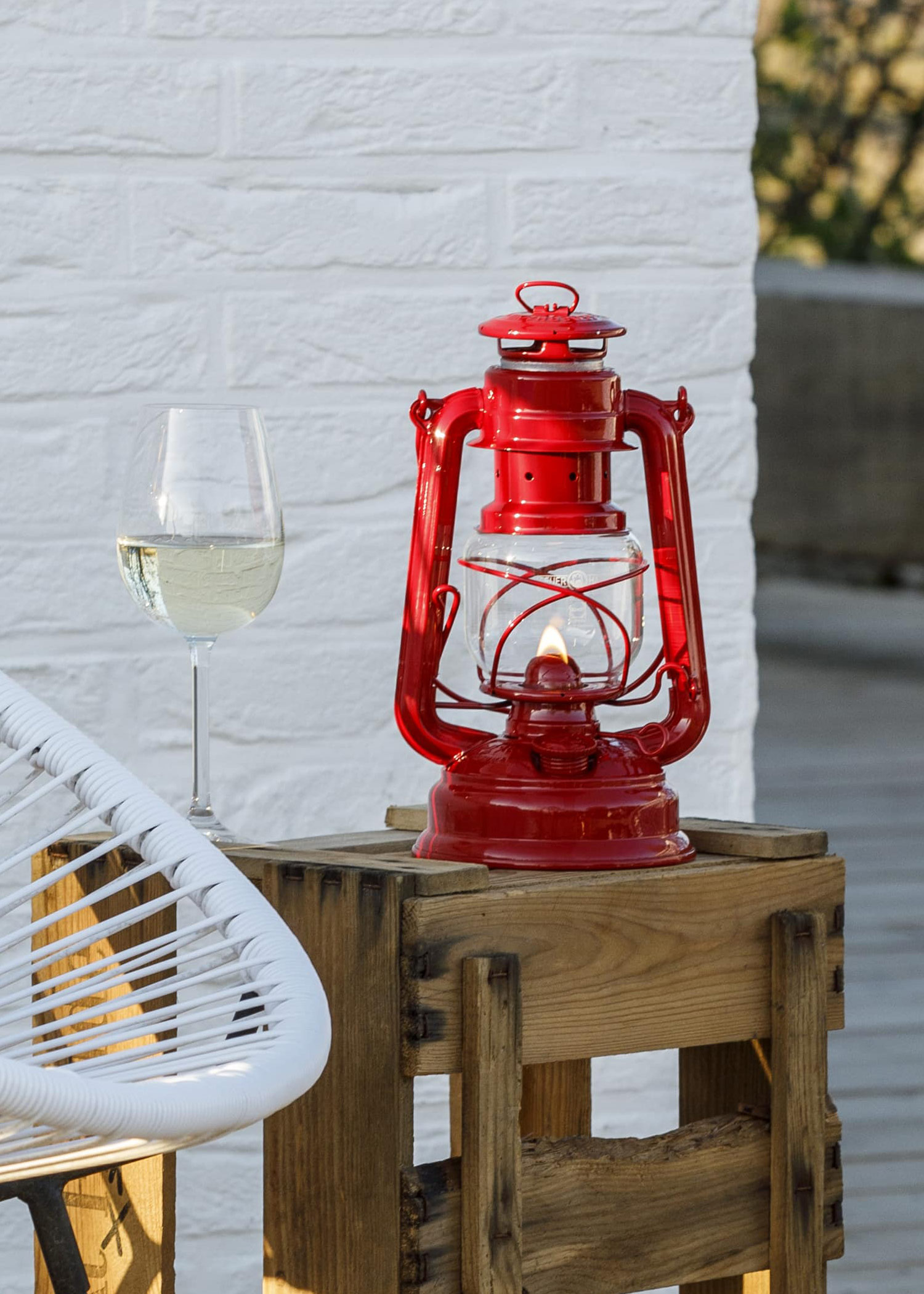 Feuerhand Storm Lantern 276 ruby red