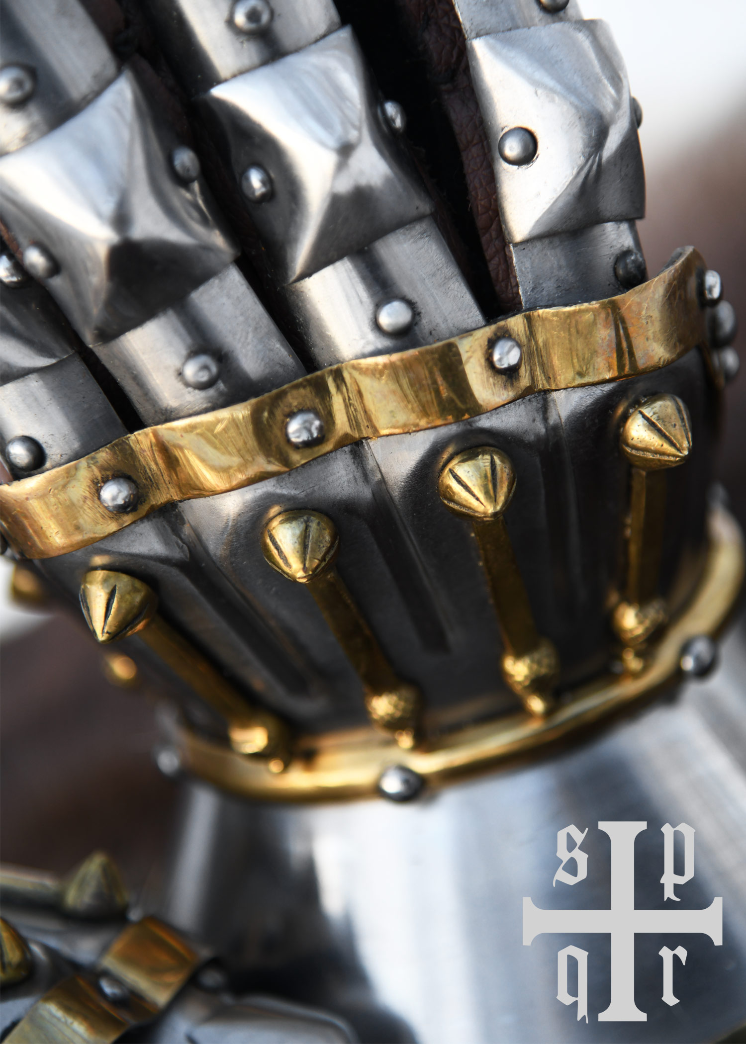Hourglass Gauntlets, Milan ca. 1370, approx. 1.6 mm Steel
