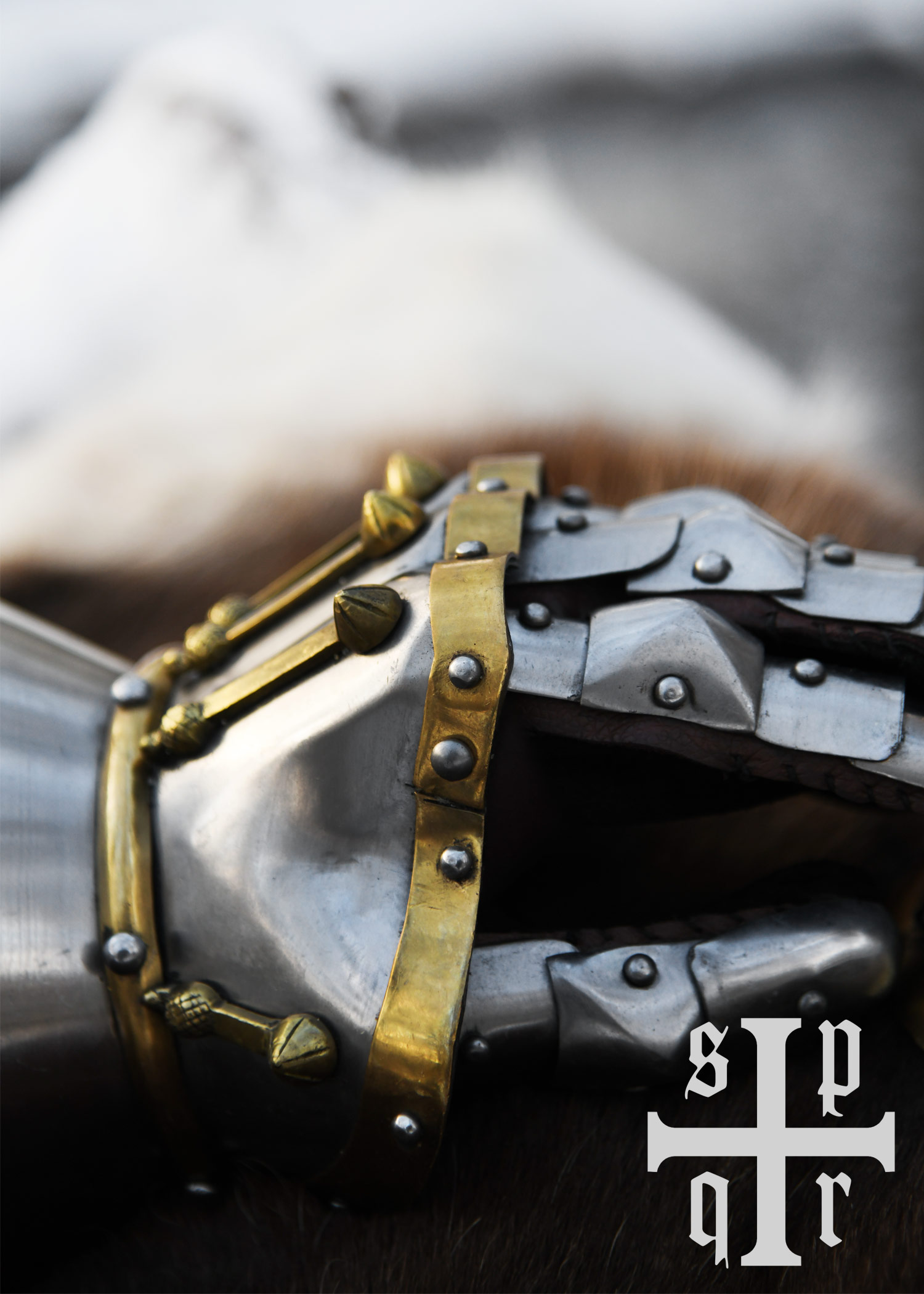Hourglass Gauntlets, Milan ca. 1370, approx. 1.6 mm Steel